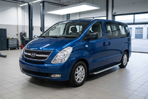 Hyundai H300, H1, Starex 2008–2020 Stranske stopnice Fullmond (2 kos, aluminij) fotografija 1