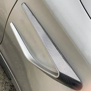 Obloge prednjih blatnikov (za coupe/kabriolet C63 AMG 2015-2019, karbon) fotografija 3