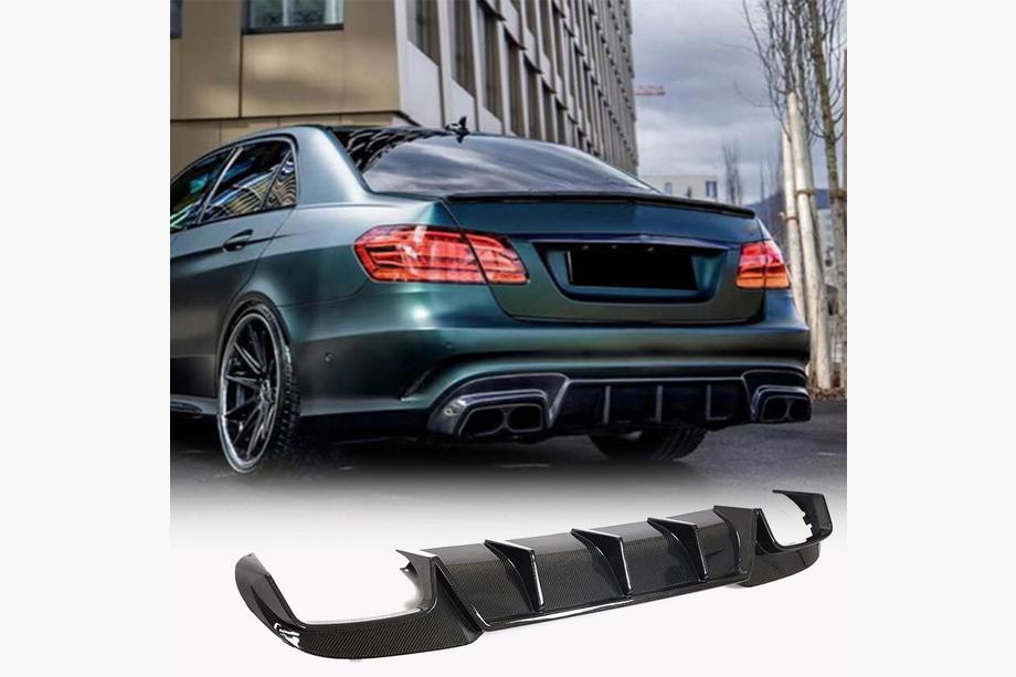 Mercedes E-class W212 2009–2016 Difuzor zadnjega odbijača V2 (za E63 AMG 2013-2016, karbon) Image