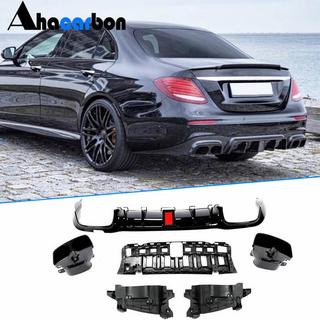 Difuzor zadnjega odbijača z izpušnimi zaključki V1 (za AMG/AMG-Line 2016-2019, karbon) fotografija 1