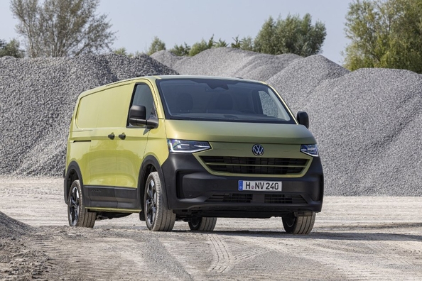 Pregled Volkswagen Transporter T7 2025: Nov standard za podjetja