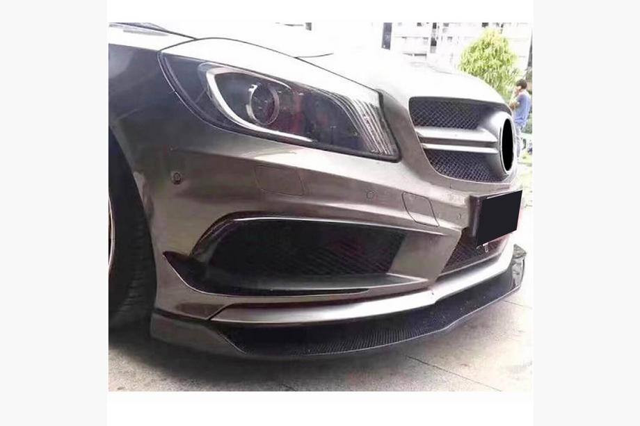 Mercedes A-class W176 2012–2018 Karbon sprednji lip odbijača Lip V1 (za AMG-Line / A45 AMG HB 2013-2015) Fotografija 3