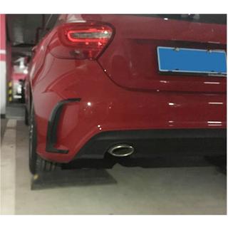 Karbonove obloge zadnjega odbijača (za A45 AMG HB 2013-2015) fotografija 3