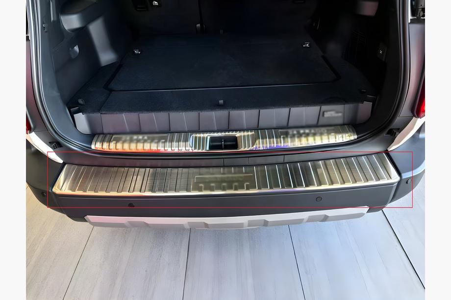Toyota Land Cruiser Prado 250 2023– Kromirana obloga zadnjega odbijača Fotografija 1