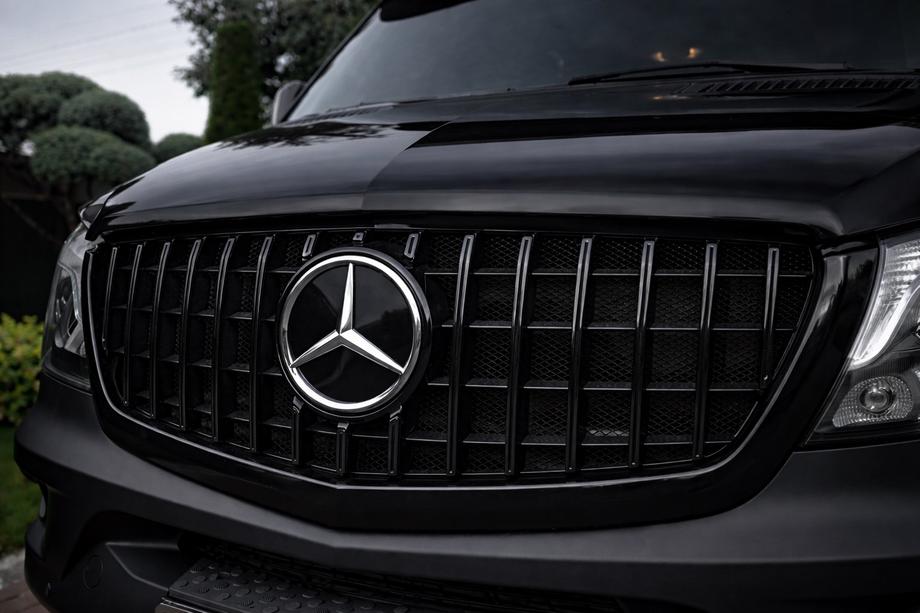 Mercedes Sprinter W906 2006–2018 Sprednja maska Panamericana GT Panamericana Black (2013-2018) Image