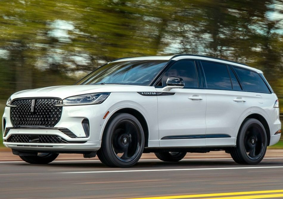 Test Lincoln Aviator 2025: Osvežen pogled na luksuz