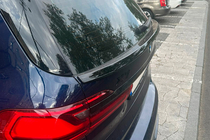 BMW X7 G07 2019– Spodnji spojler V1 (Črna visok sijaj) fotografija 7