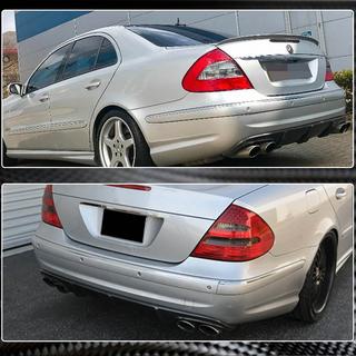Difuzor zadnjega odbijača (za E55 AMG 2003-2006, karbon) fotografija 4