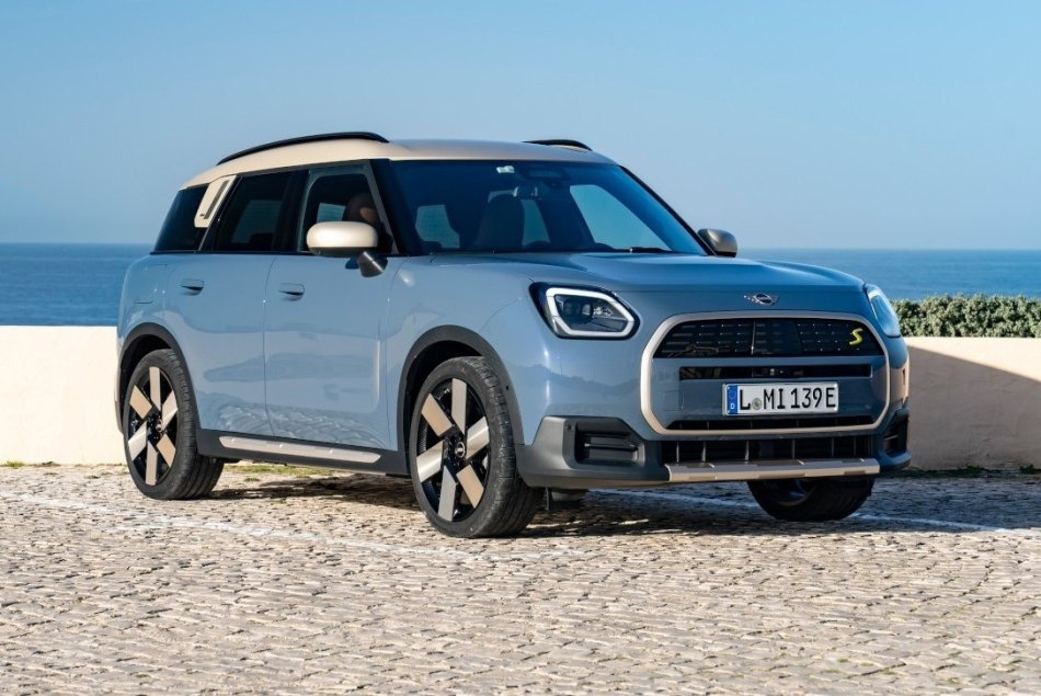 Test Mini Countryman Electric: električna evolucija elegantnega križanca