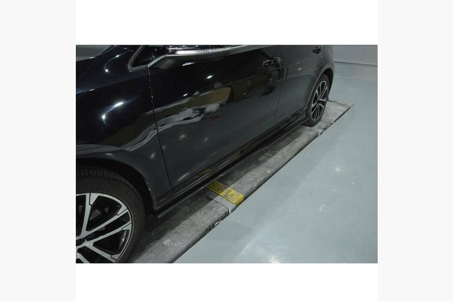 Volkswagen Golf 7/E-Golf 2012–2020 Komplet body kita Carbon FullSet (za R/R-line HB 2012-2017, karbon) Fotografija 4