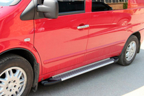 Mercedes Vito W638 1996–2003 Stranski pragovi Line (2 kosa, aluminij) fotografija 3