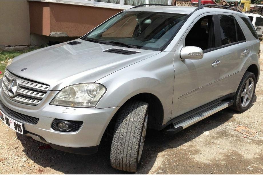 Mercedes ML W164 2005–2011 Stranske stopnice Allmond Grey (2 kosa, aluminij) Fotografija 2