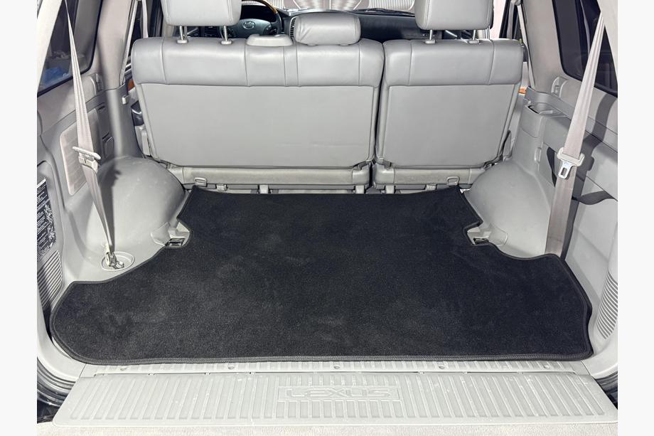Lexus LX470 1998–2007 Tekstilna preproga za prtljažnik Premium 2 kosa črna (7 sedežev) Image