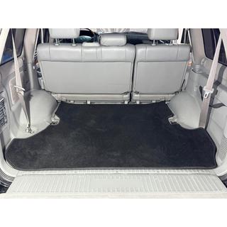 Tekstilna preproga za prtljažnik Premium 2 kosa črna (7 sedežev) Toyota Land Cruiser 100 1998–2007 fotografija 1