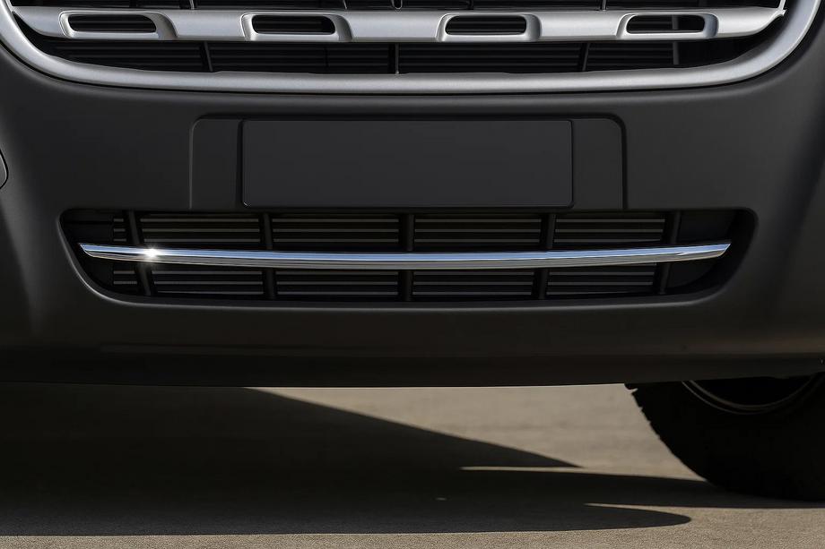 Nissan NV400 2010–2024 Nerjaveča letev za odbijač Image
