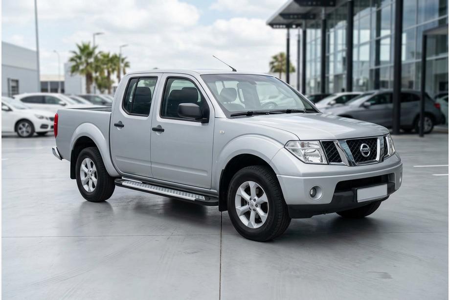 Nissan Navara 2006–2015 Stranske stopnice tipa X5 (2 kos, aluminij) Image