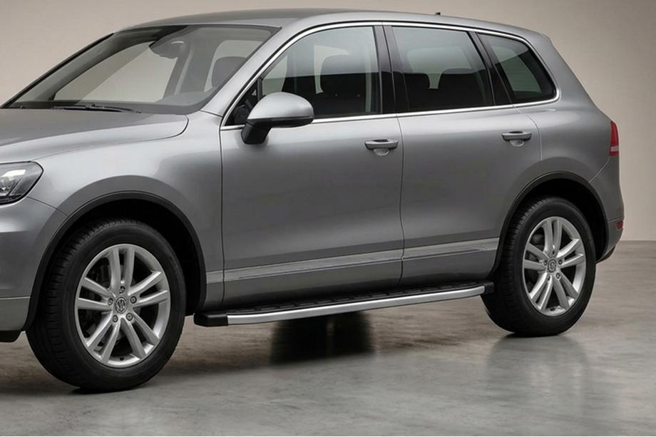Porsche Cayenne 2003–2010 Stranske stopnice Fullmond (2 kos, aluminij) Image