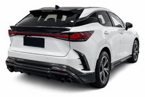 Lexus RX 2022– Obloge zadnjega odbijača (karbon) fotografija 3
