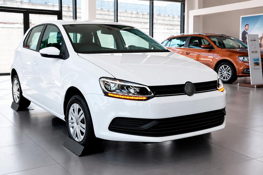 Volkswagen Polo 2010–2017 Sprednji žarometi (2 kosa) Image