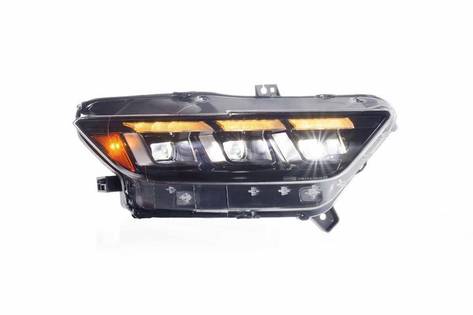 Ford Mustang 2015–2023 Sprednji žarometi Full LED (2015-2018, 2 kosa) Fotografija 1