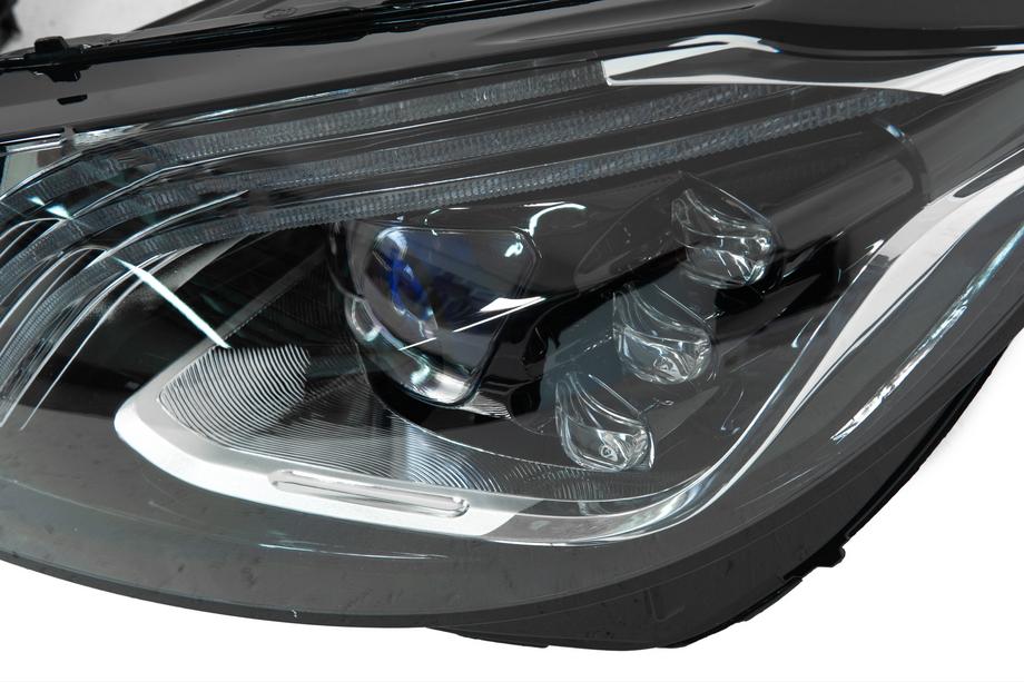 Mercedes C-class W205 2014–2021 Sprednji žarometi Maybach (2 kosa) Fotografija 8