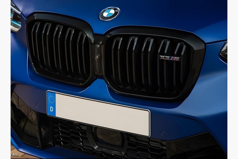 BMW X3 G01 2018– BMW ledvičke v slogu X3M F97 (2022-2024) Image