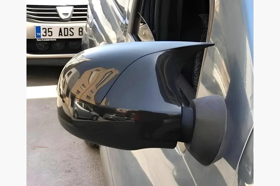 Dacia Sandero 2007–2013 Pokrovi ogledal BMW-Style (2 kos) Fotografija 5