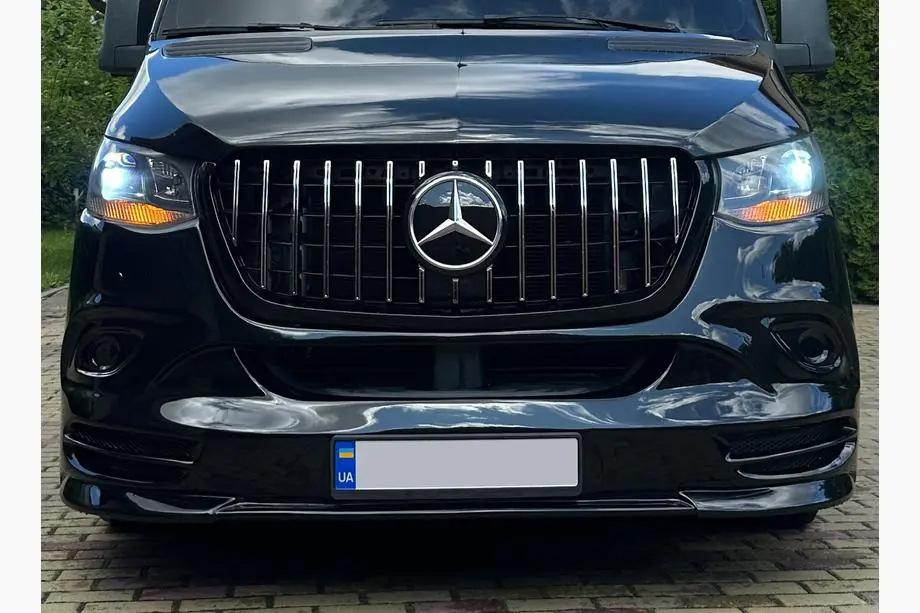 Mercedes Sprinter W907/W910 2018– Sprednja maska Panamericana GT Chrome Premium V2 (z okvirjem) Image