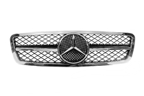 Mercedes razred C W203 2000–2007 Sprednja maska AMG fotografija 4