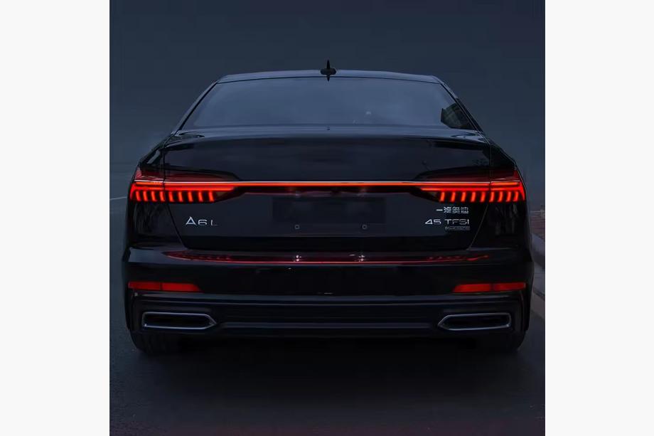 Audi A6 C8 2018–2025 Zadnje LED luči za pokrov prtljažnika Image