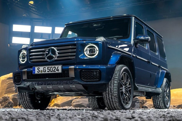Pregled Mercedes-Benz G-Class 2025 (W465): Legenda se razvija naprej