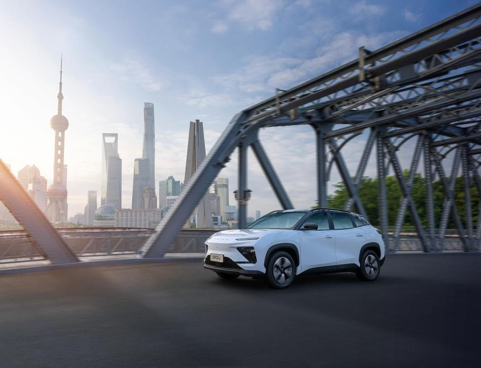 Chery Tiggo 6 (eQ7) 2025: Pregled električnega crossoverja
