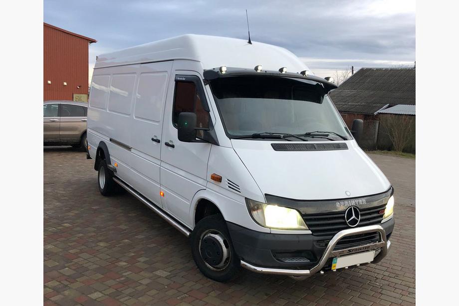 Mercedes Sprinter W901/902/903/904/905 1995–2006 Prednji zaščitni lok Exclusive (nerjavno jeklo) Fotografija 3