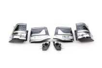 Toyota Land Cruiser 200 2007–2021 RAZPRODAJA! Zadnje luči 2016+ (Executive Black) fotografija 2
