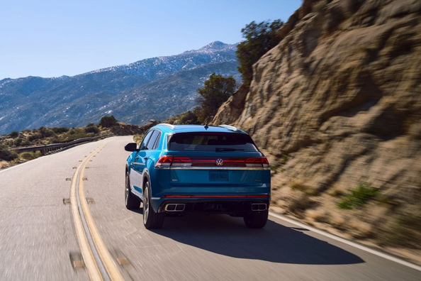 Test Volkswagen Atlas Cross Sport: prenovljeni crossover Fotografija 4