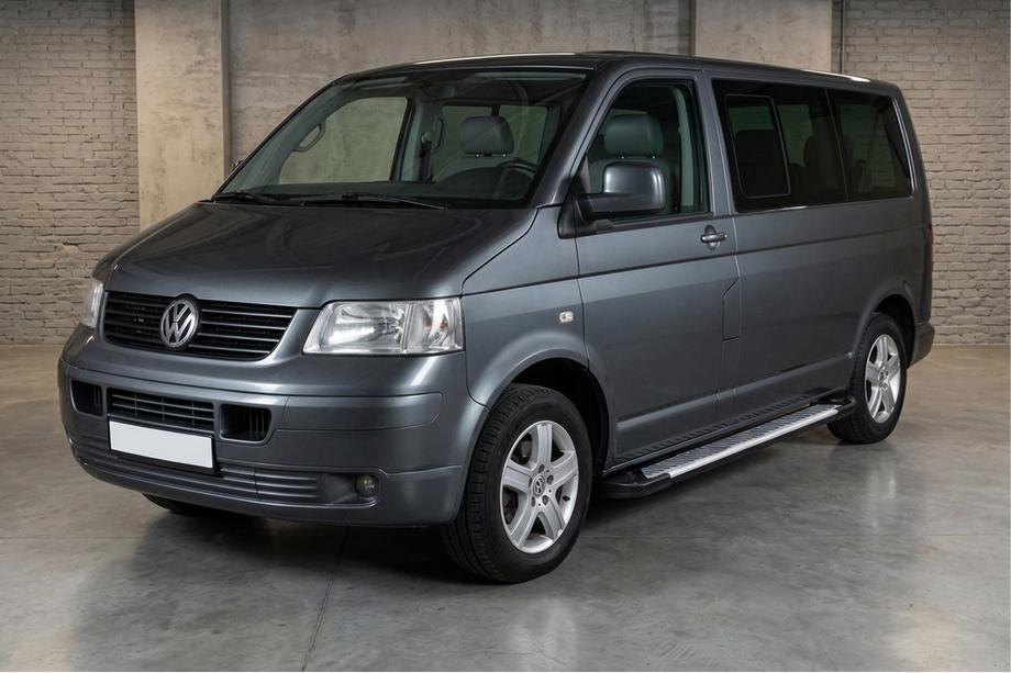 Volkswagen T5 Transporter 2003–2010 Stranske stopnice Line (2 kosa, aluminij) Dolga medosna razdalja Image