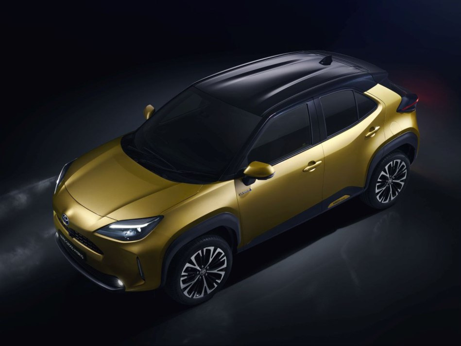 Toyota Yaris Cross (XP210): Pregled kompaktnega križanca
