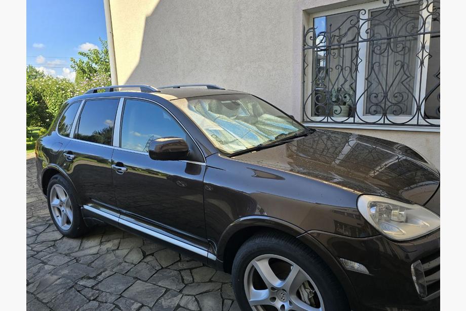 Porsche Cayenne 2003–2010 Strešne sani Skyport (sive) Fotografija 10