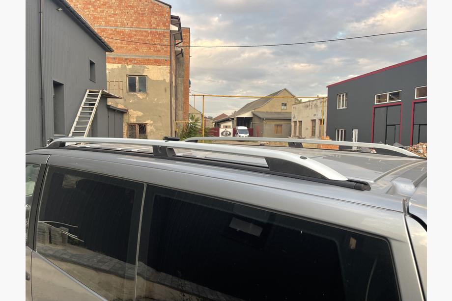 Mercedes Vito W638 1996–2003 Strešne letve Crown Image