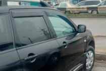 Mitsubishi Outlander 2001–2006 Deflektorji oken (4 kosi, HIC) fotografija 7