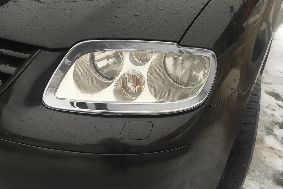 Volkswagen Caddy 2004–2010 Nerjaveči okrasni pokrovi za žaromete (2 kosa) Image