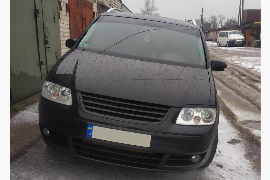 Volkswagen Caddy 2004–2010 Veke za žaromete (črne) Fotografija 4
