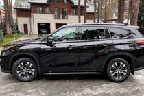 Toyota Highlander 2019– OEM bočne stopnice (2024+, 2 kos, aluminij) fotografija 6