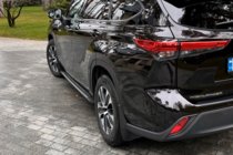 Toyota Highlander 2019– OEM bočne stopnice (2024+, 2 kos, aluminij) fotografija 7