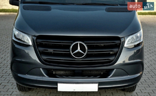 Mercedes Sprinter W907/W910 2018– Sprednji LED žarometi (2 kosa) fotografija 1