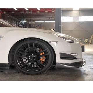 Karbon dodatki za sprednji odbijač (2009-2015) Nissan GT-R 2008–2025 fotografija 3