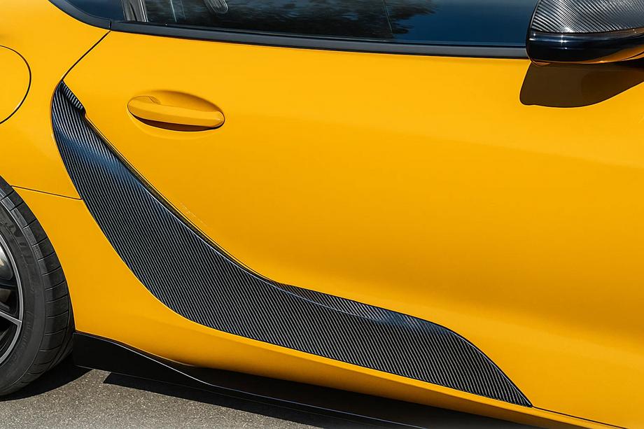 Toyota Supra 2019– Obrobe vrat (karbon) Fotografija 1