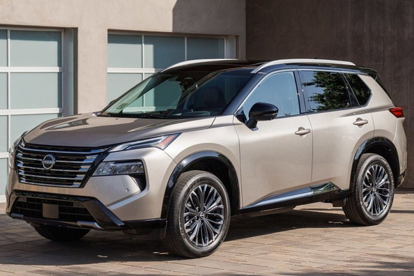 Nissan Rogue (T33): Pregled prenovljenega crossoverja