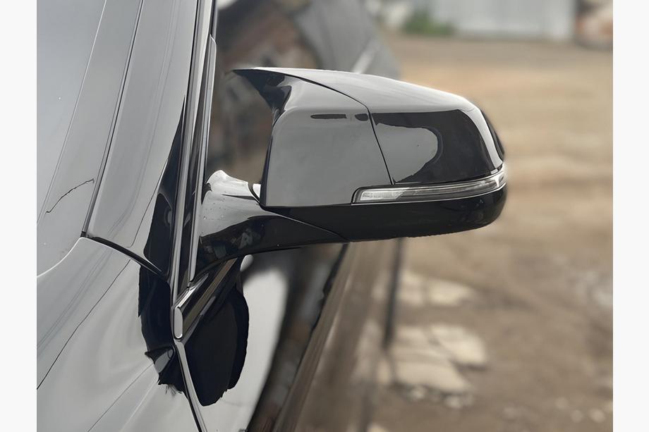 BMW serija 6 F12/F13/F06 2011–2018 Pokrovi ogledal 2015-2018 M-Look (s sponkami, 2 kosa) Image