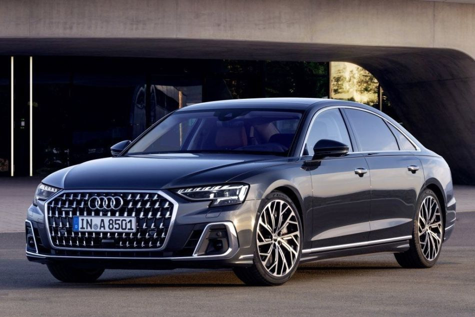 Test Audi A8 (D5): prenovljena različica